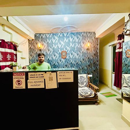 Sainik Guest House 500Mtr From Medanta Hospital Лакхнау Экстерьер фото